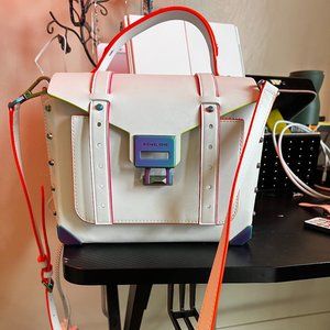 Michael Kors Manhattan Medium Contrast-Trim Leather Satchel